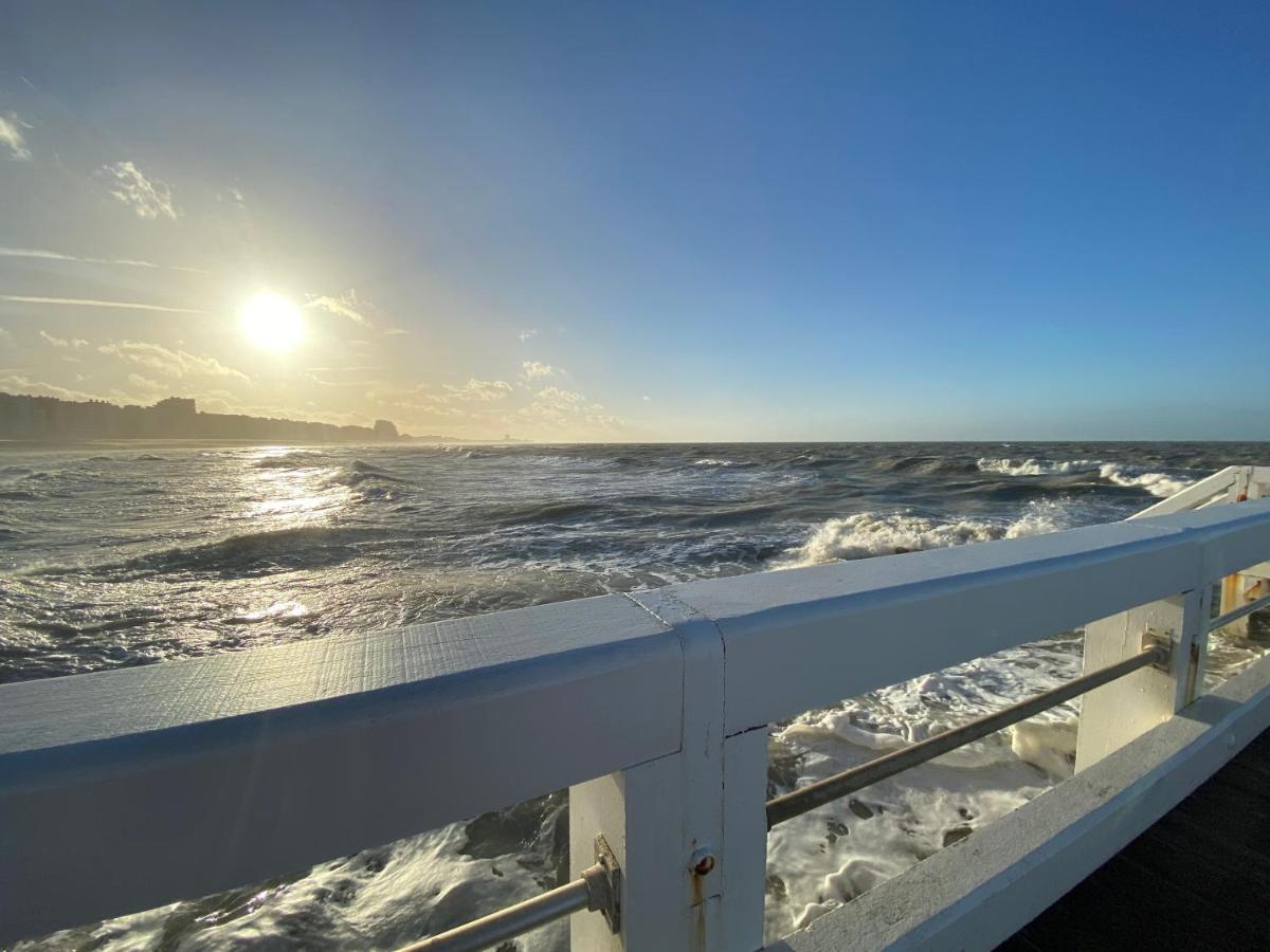 Seadream - Modern, Sunny With Big Terraces & Open View - Very Close To Sea, Beach, Shops, Restaurants & Beach Bars Nieuwpoort Eksteriør bilde